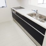 キッチンリフォームにかかる時間はどれ位？時間の目安や短縮法を解説 