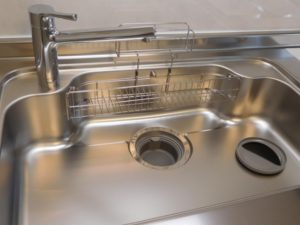 キッチンリフォームでシンクだけを交換したい!シンクだけの交換はできる?交換にかかる金額は?