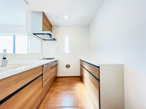 キッチンをシステムキッチンにリフォーム!選び方のコツは?